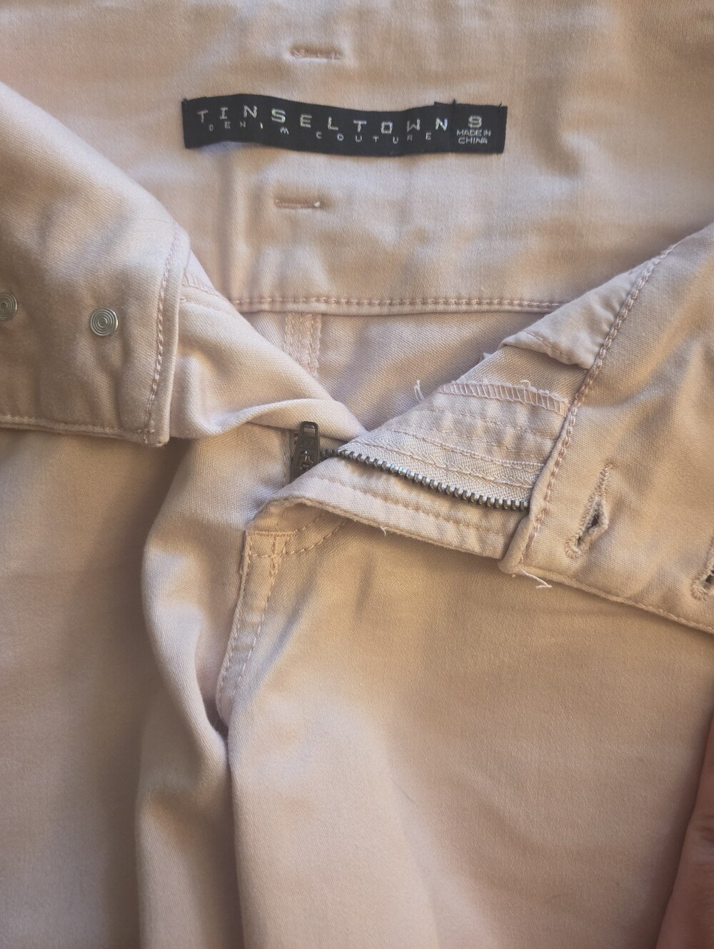 Tinseltown Women Slim Jeans in Light Pink